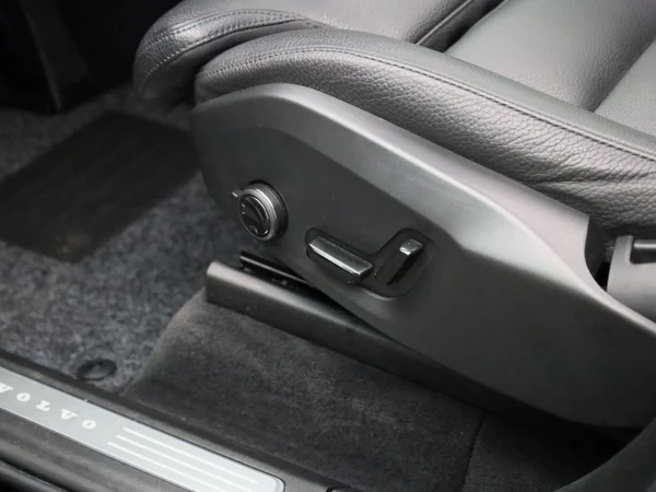 Volvo XC90 (2024) — foto 25 van 42