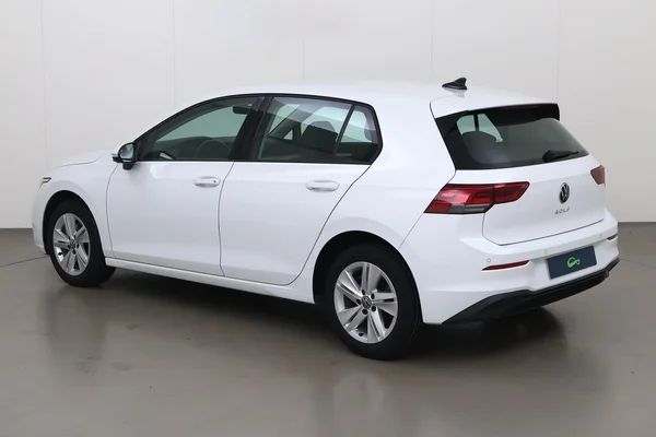 Volkswagen Golf VIII (2021) — foto 18 van 24