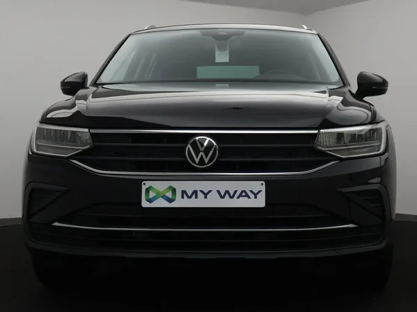 Volkswagen Tiguan (2021) — foto 3 van 27