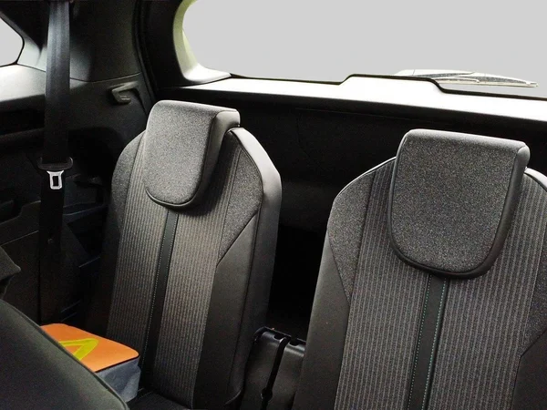 Peugeot 5008 (2021) — foto 13 van 13