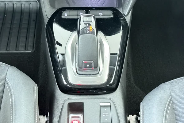 Opel Corsa (2020) — foto 4 van 18