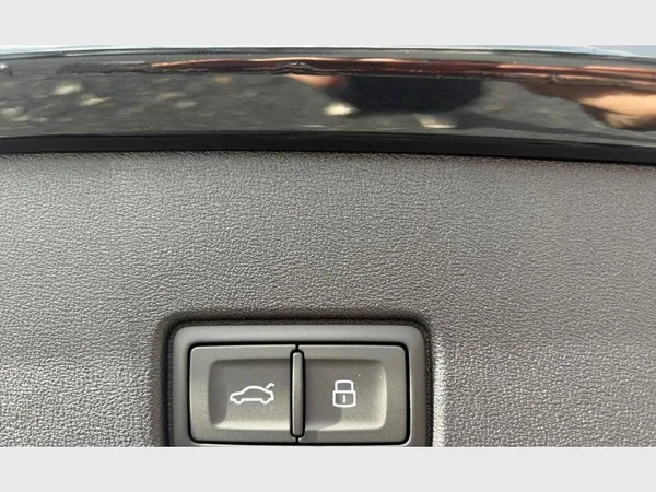 AUDI Q4 e-tron (2026) — foto 17 van 24