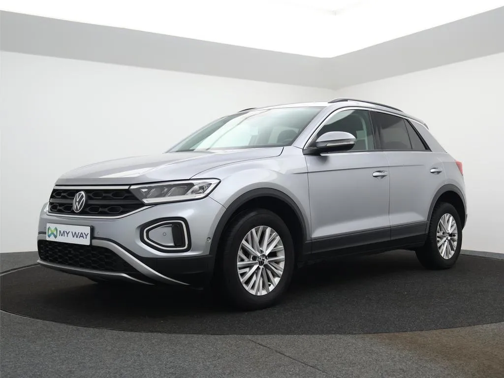 VOLKSWAGEN T-Roc 1122_15096_2023