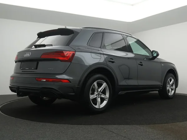 Audi Q5 (2022) — foto 12 van 27