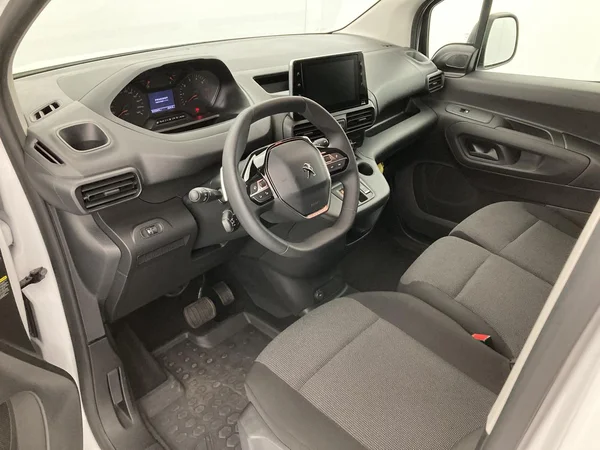 PEUGEOT Partner Van Swb (2024) — foto 14 van 36