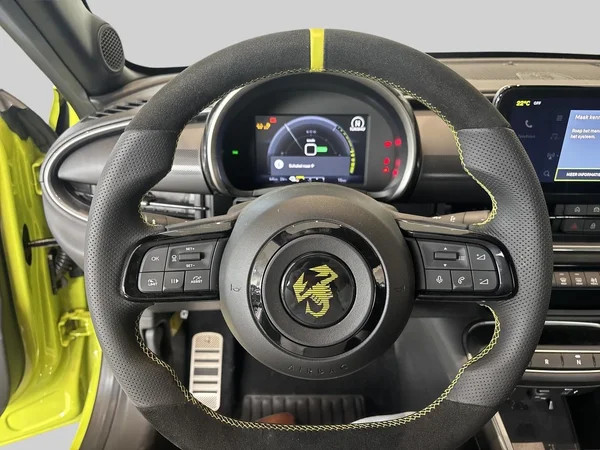 Abarth 600e (2026) — foto 2 van 26