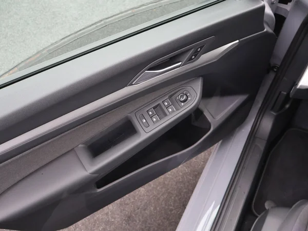VOLKSWAGEN Golf VIII (2026) — foto 5 van 23