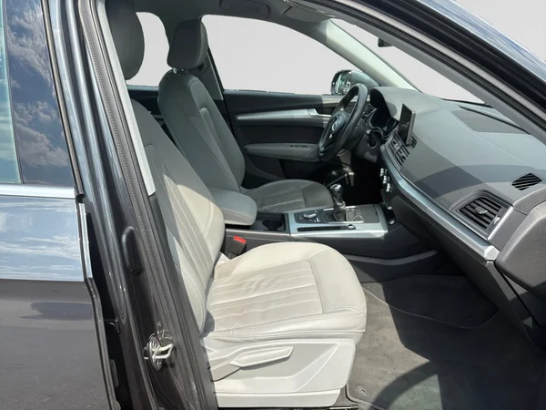 AUDI Q5 (2017) — foto 11 van 21