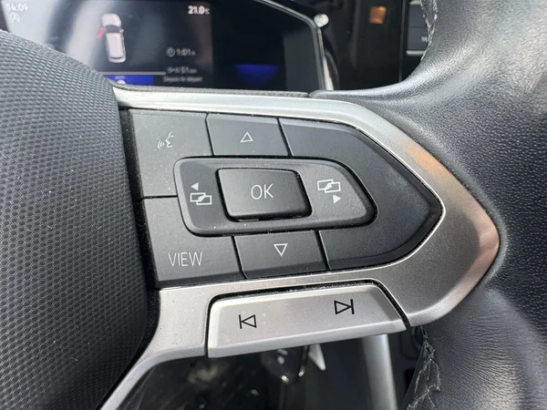 Volkswagen Polo (2022) — foto 8 van 22