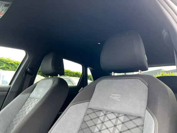 VOLKSWAGEN Polo (2025) — foto 13 van 24