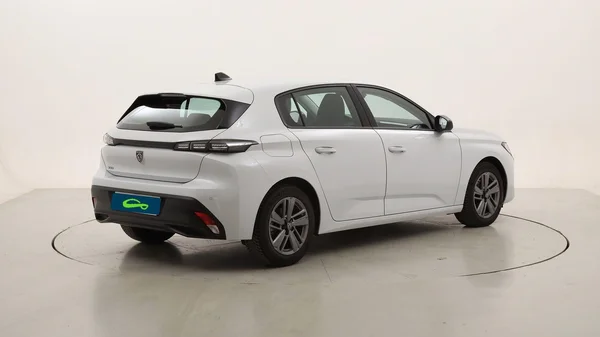 Peugeot 308 (2023) — foto 15 van 19