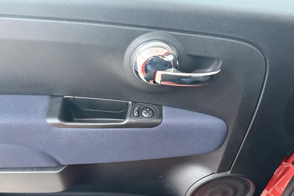 Fiat 500 (2022) — foto 7 van 19