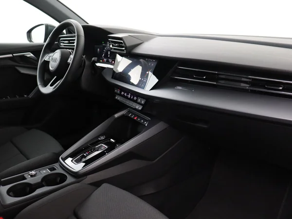 AUDI A3 Sportback (2025) — foto 12 van 18