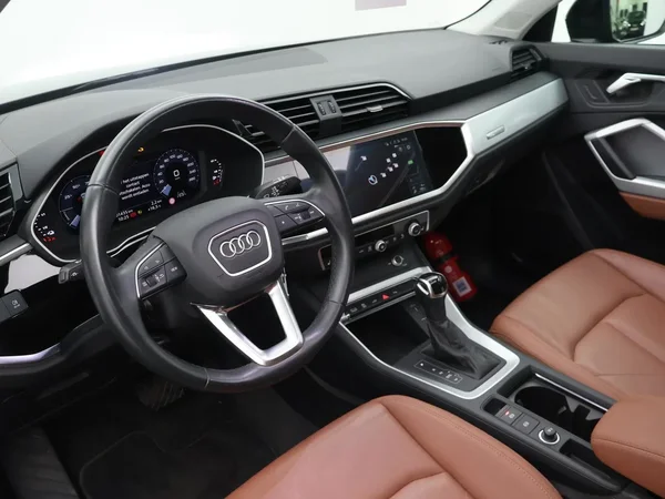 Audi Q3 (2021) — foto 3 van 29