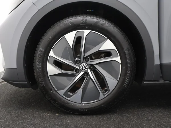 VOLKSWAGEN ID.4 (2022) — foto 12 van 23