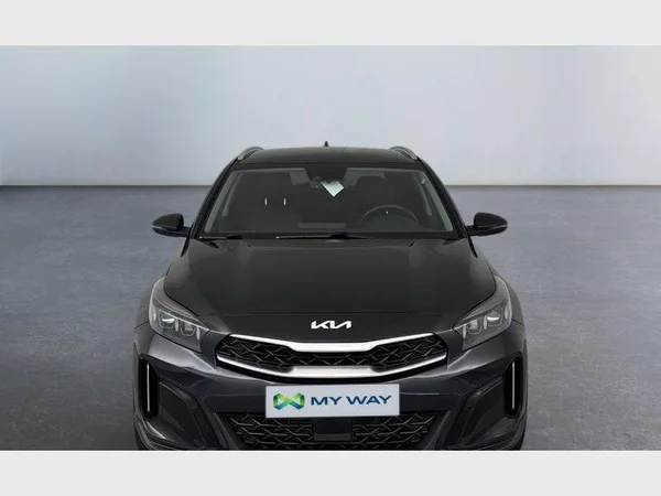 Kia XCEED (2023) — foto 12 van 25