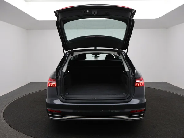 AUDI A6 Avant PHEV (2025) — foto 16 van 27