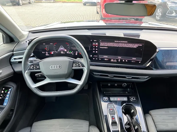 AUDI A5 Avant (2025) — foto 12 van 24