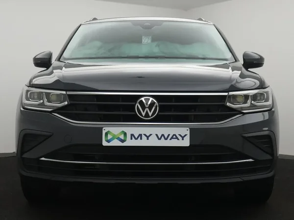 Volkswagen Tiguan (2022) — foto 22 van 27