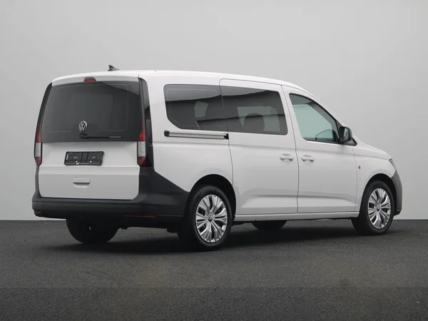 VOLKSWAGEN Caddy Maxi (2024) — foto 9 van 16
