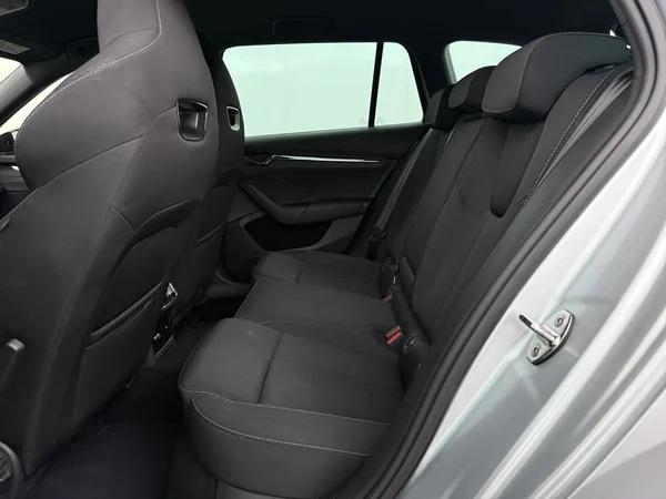 SKODA Octavia (2022) — foto 5 van 32