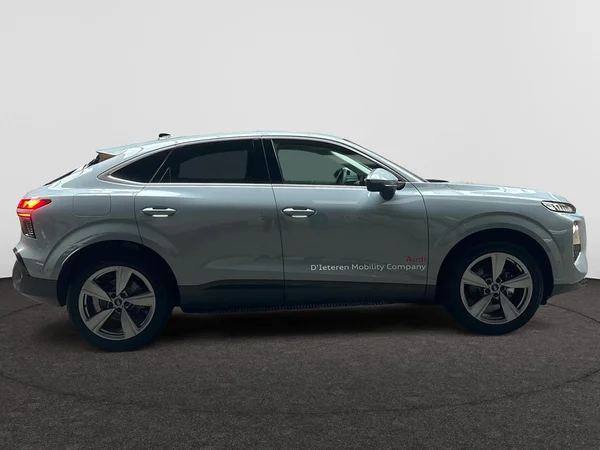AUDI Q3 Sportback (2026) — foto 20 van 23