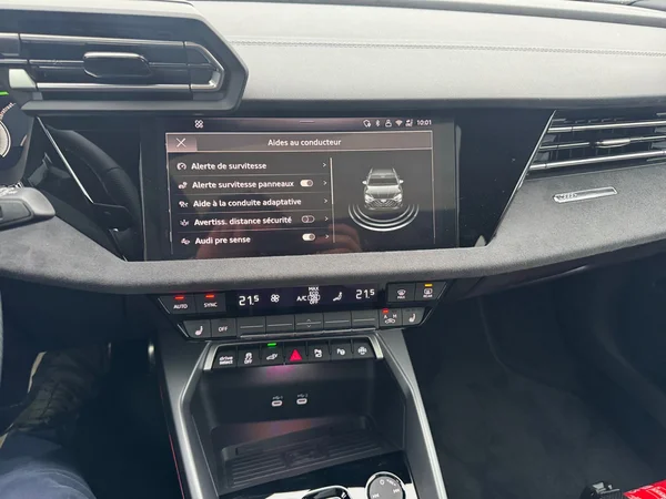 AUDI A3 Sportback PHEV (2026) — foto 9 van 24