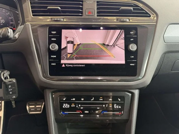 Volkswagen Tiguan (2023) — foto 6 van 23