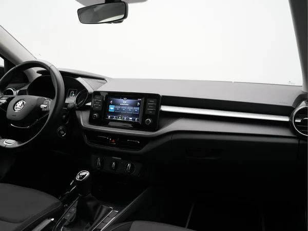 SKODA Fabia (2023) — foto 18 van 24