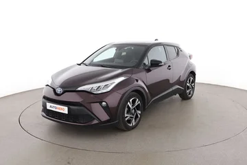 Toyota C-HR 8dab2e4f-2cad-43ce-b3bb-874db20fb295