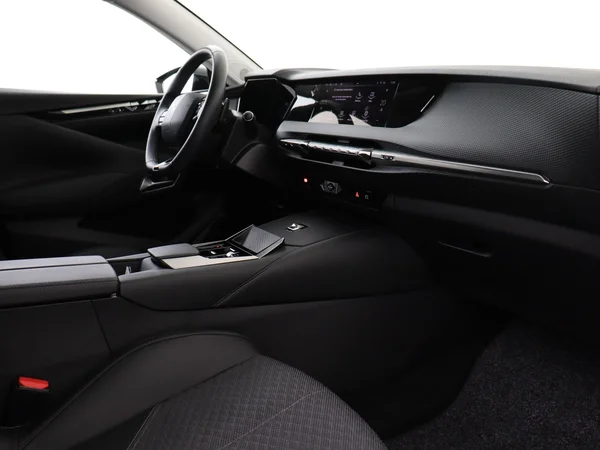 DS AUTOMOBILES DS 4 (2023) — foto 3 van 28