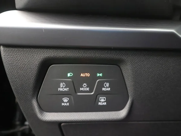 CUPRA Formentor e-Hybrid (PHEV) (2025) — foto 13 van 23