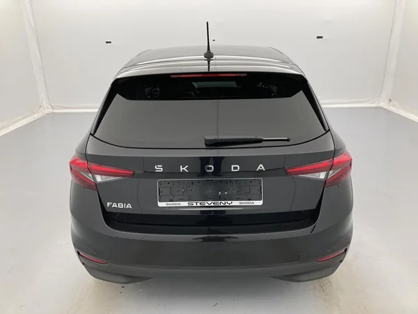 SKODA Fabia (2025) — foto 32 van 36