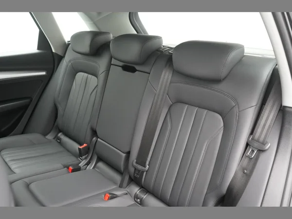AUDI Q5 PHEV (2022) — foto 4 van 30
