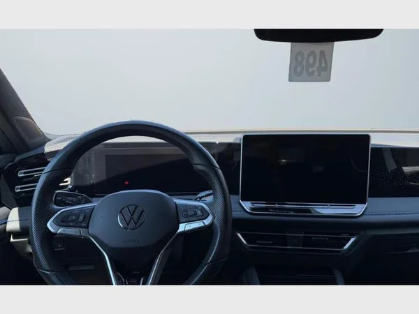 Volkswagen Tiguan (2024) — foto 3 van 26