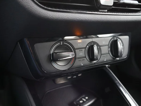SKODA Fabia (2025) — foto 10 van 23
