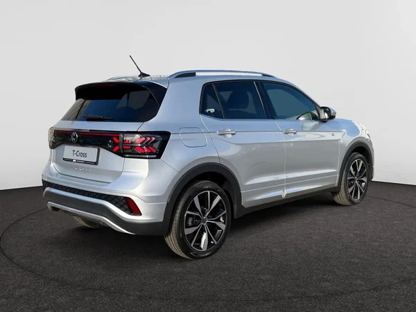 VOLKSWAGEN T-Cross (2025) — foto 6 van 13