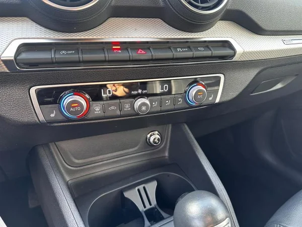 AUDI Q2 (2020) — foto 14 van 33