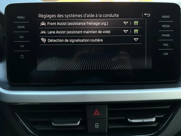 SKODA Scala (2024) — foto 14 van 25