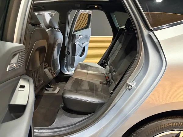 Bmw 218 (2023) — foto 16 van 28