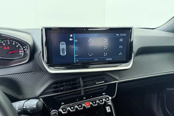 Peugeot 2008 (2025) — foto 5 van 17