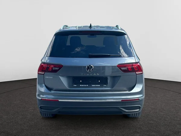 VOLKSWAGEN Tiguan Allspace (2023) — foto 13 van 18