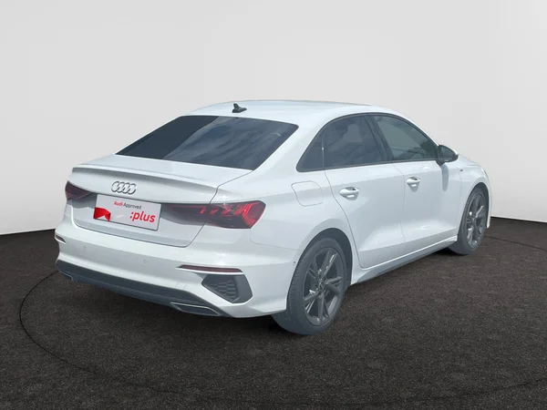 AUDI A3 Sedan (2023) — foto 16 van 21