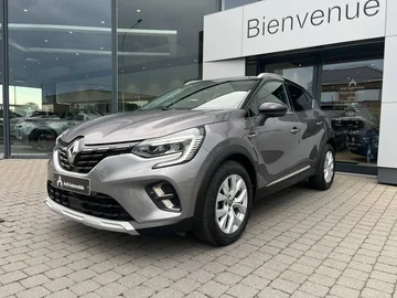 Renault Captur e31accb2-82ba-4e51-a441-edda48ae07b2