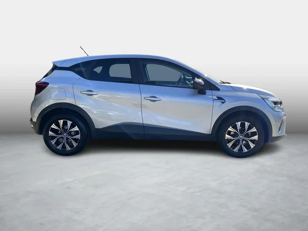 Renault Captur (2022) — foto 16 van 22