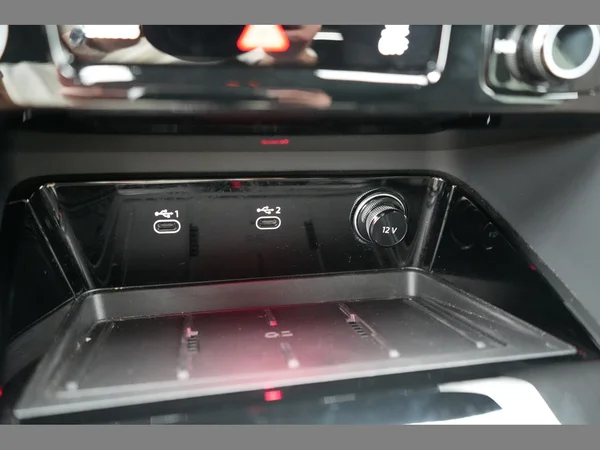 AUDI Q5 (2025) — foto 19 van 37