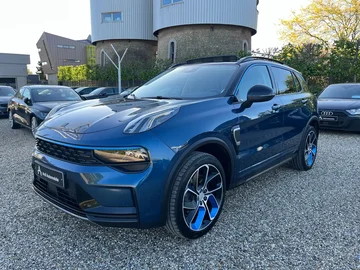 Lynk & 01234a3d-db4b-4b8c-8b27-d24ddb872328