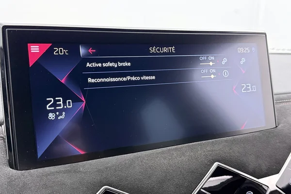 DS Ds 3 Crossback (2021) — foto 16 van 44