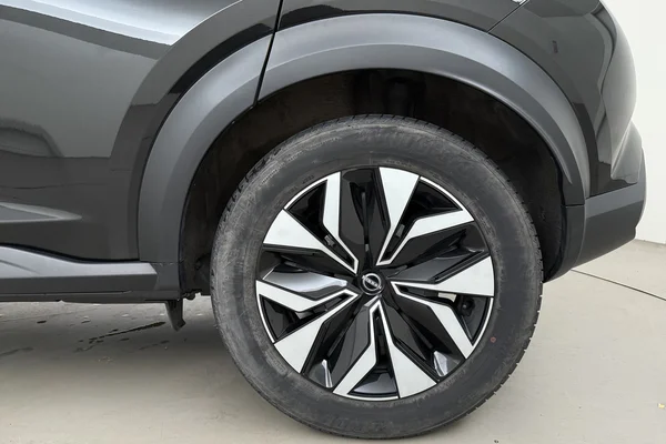 Nissan Juke (2024) — foto 16 van 19