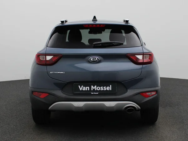 Kia Stonic (2021) — foto 31 van 35